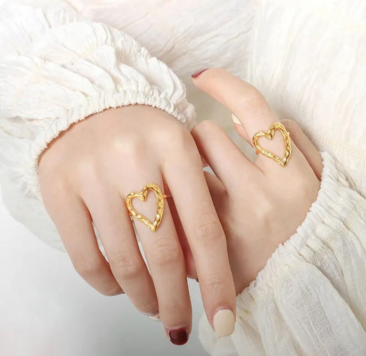 Lovelock Ring - Miss Scrunchie