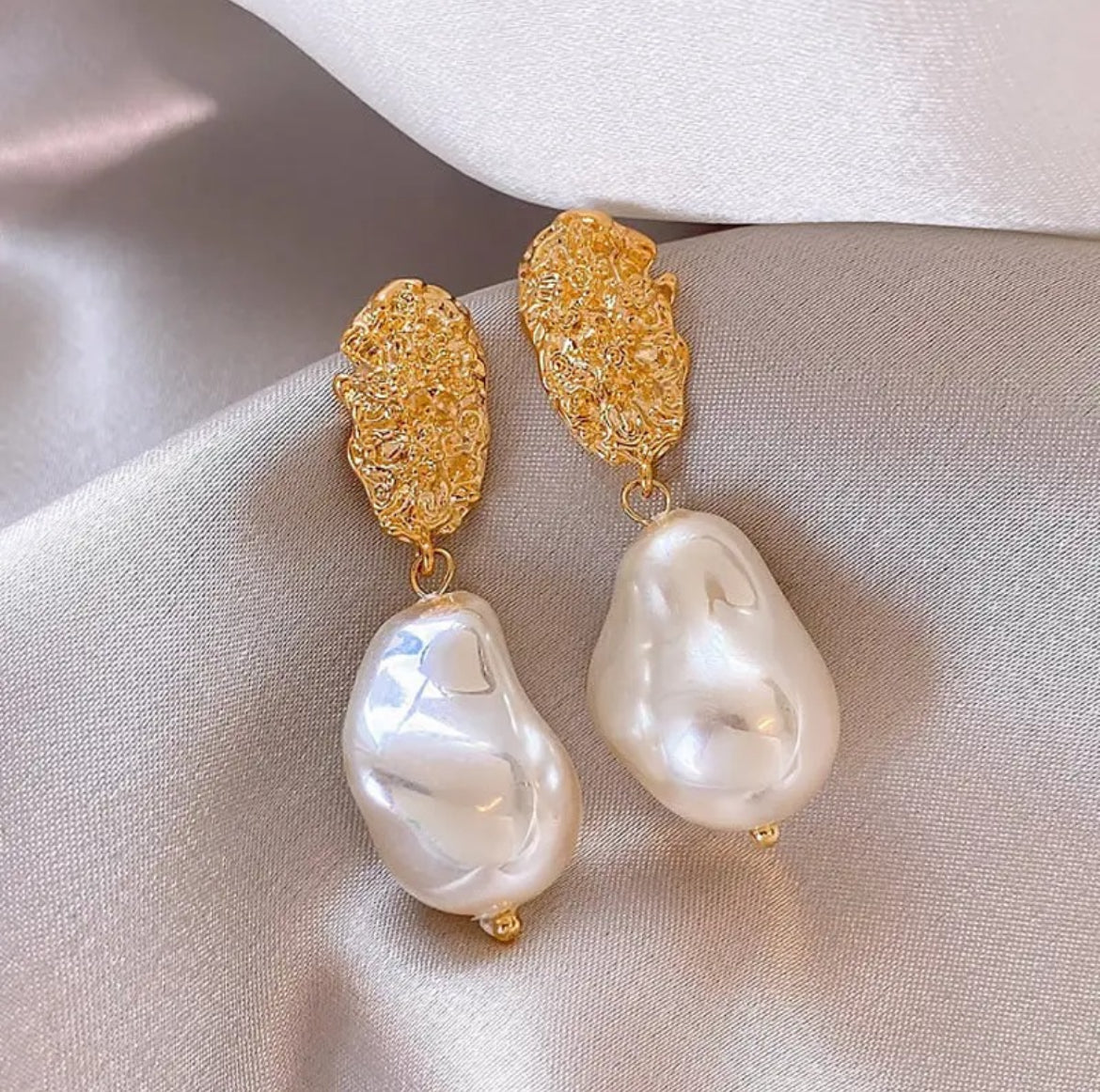 Pearl Drop - Miss Scrunchie